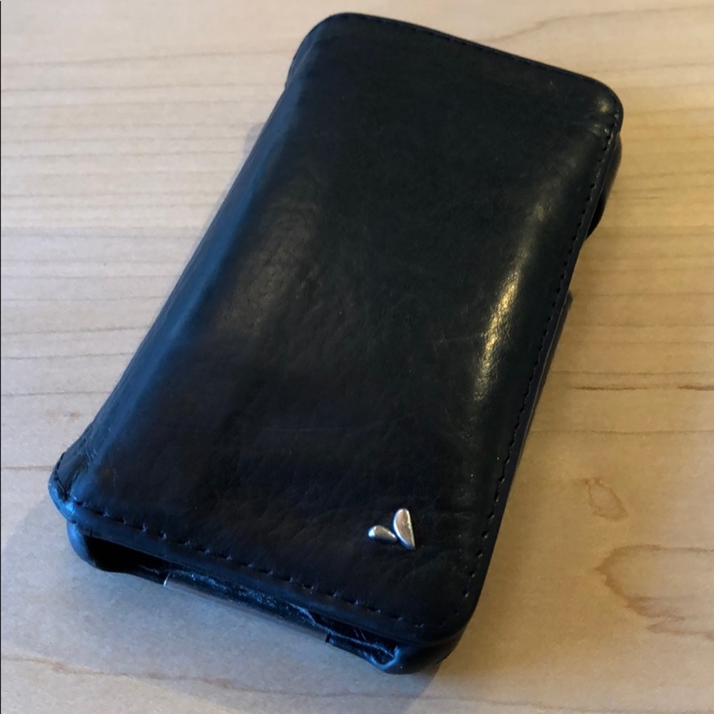 Vaja iPhone wallet